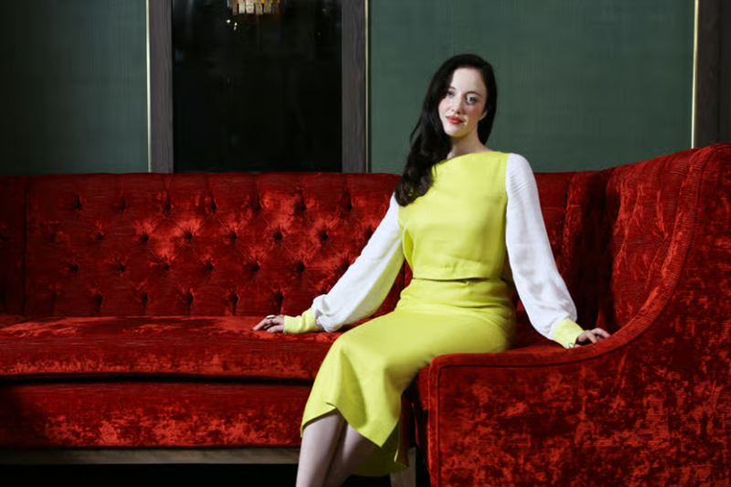 Andrea Riseborough 安德丽娅